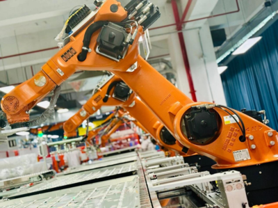 国家级认证助力教育科技腾飞 鸿合科技荣登工信部《2025年5G工厂名录》